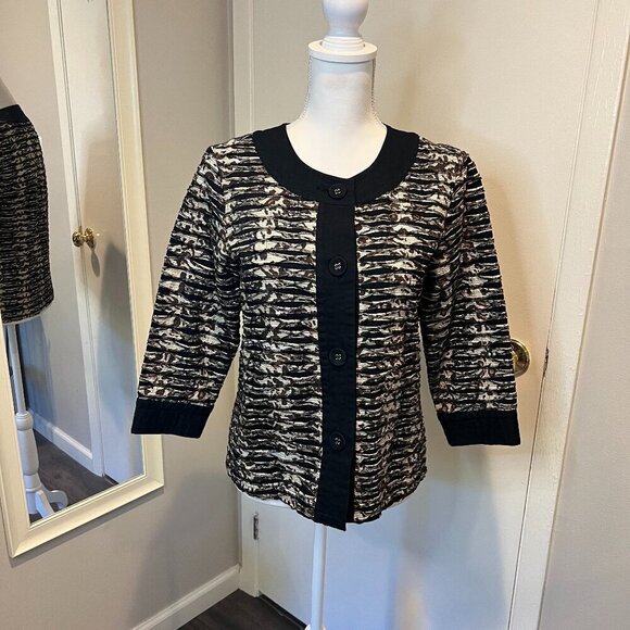 Chico's Animal Print 3/4 Sleeve Button Front Cotton Jacket, Size 1 (US 8/Med) - Picture 1 of 16